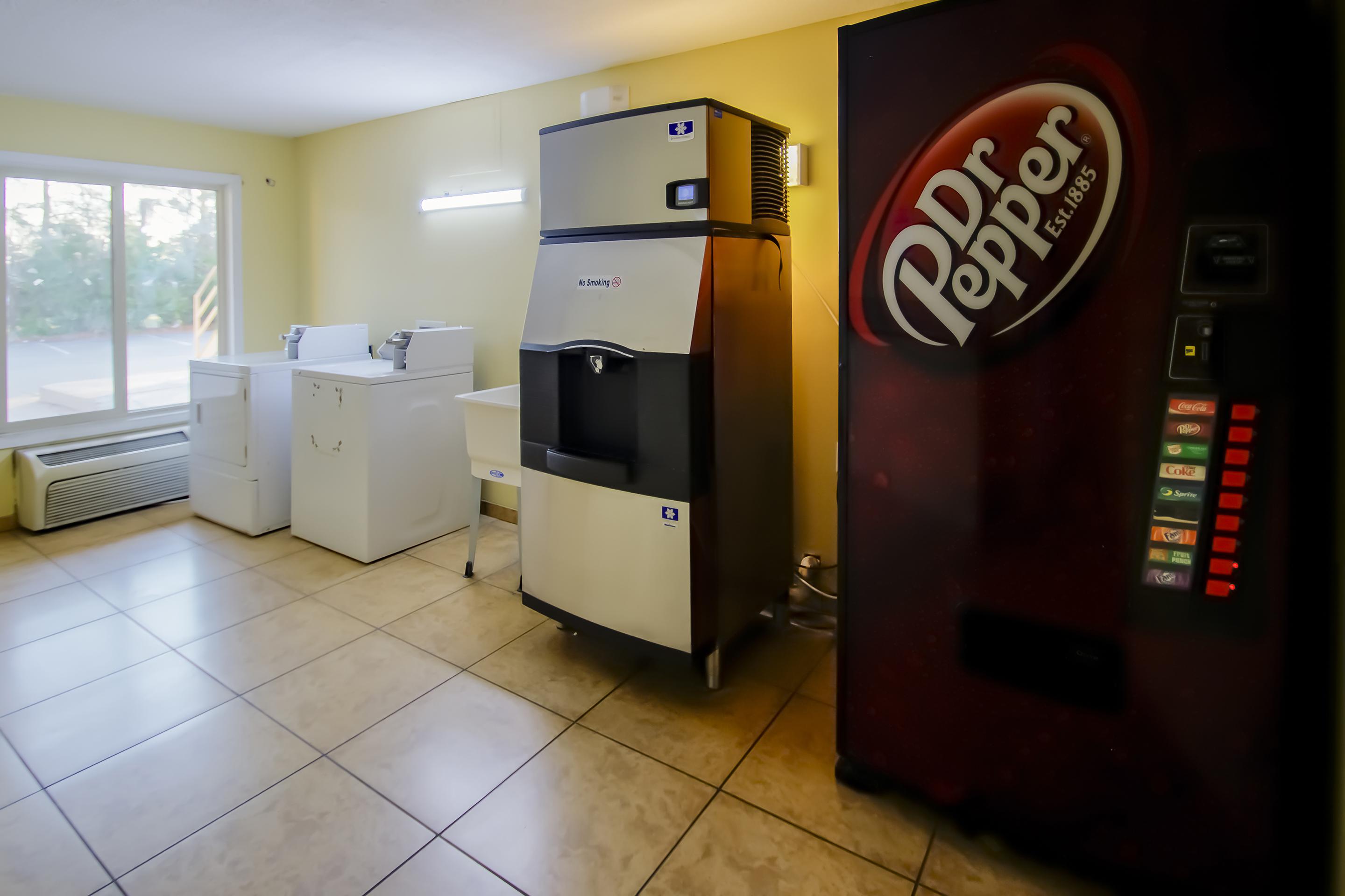 Baymont Inn & Suites Chocowinity/Washington 외부 사진