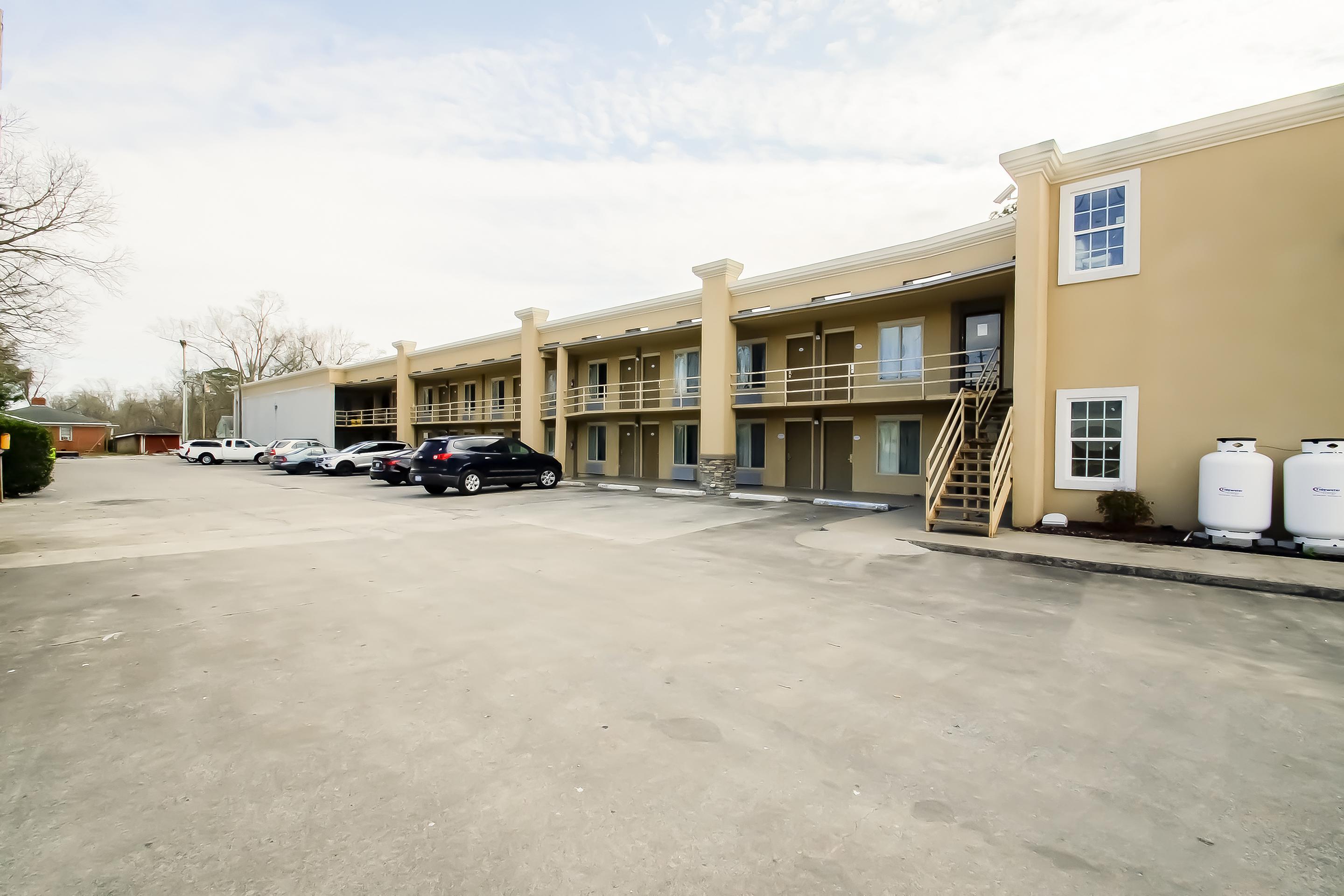 Baymont Inn & Suites Chocowinity/Washington 외부 사진